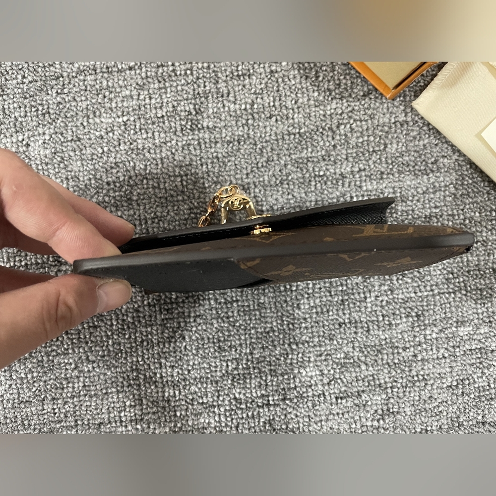 Louis Vuitton Card Holder Recto Verso - Picture 8 of 13